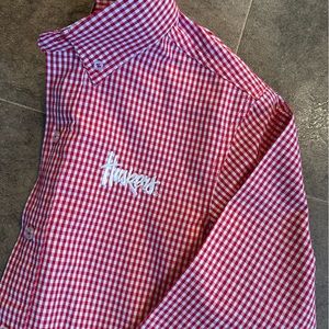 Men’s Nebraska Cornhusker shirt. Russell. Men’s size small. Red and whit…